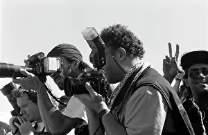 Joa£o: The Press - photographers on the job with their