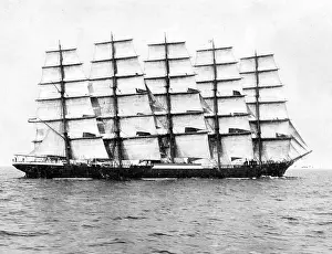 Rigged: The Preussen at their first departure, 1902