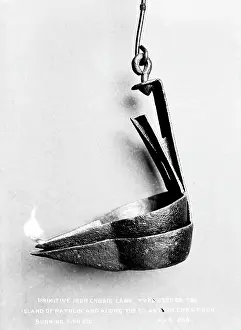 Implement: Primitive Iron Crusie Lamp