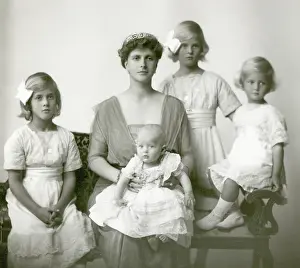 Margravine: Princess Andrew of Greece and daughters