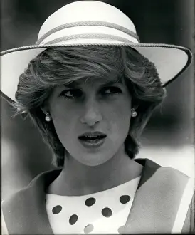 Dots: Princess Diana