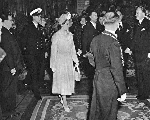 Longchamp: Princess Elizabeth in Paris