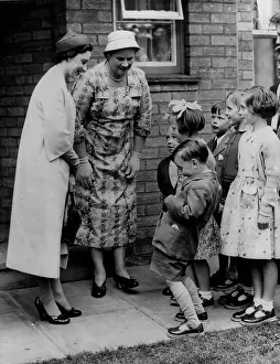 Princesss: Princess Margaret at Dr Barnardo's, Hallow Park, Worcs