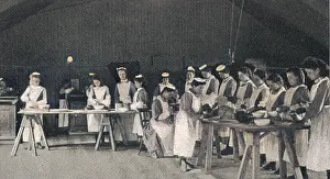 Aprons: Princess Mary Homes, Addlestone, Surrey - Learning to Cook
