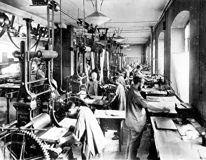Slowly: Printing money in the Reich mint in Berlin