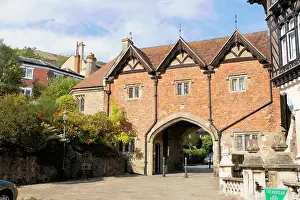 Gatehouse: Priory Gatehouse, Malvern, Worcestershire