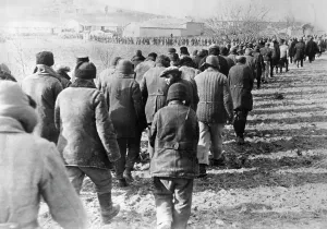 Hackl: Prisoners of war in the Crimea, 1942