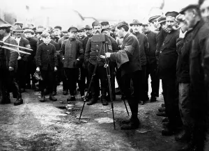 Incarceration: Prisoners of War in Holzminden, 1916
