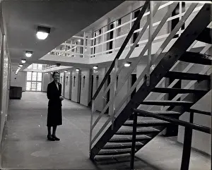 Offenders: Prisons