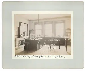 Expanding: Private Laboratory, New School of Mines, Sydney University