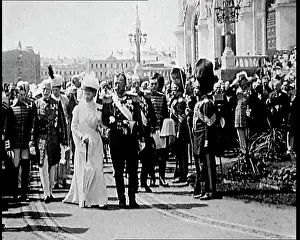 Tsarina: Procession in the Russian Empire Led By the
