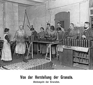 Labourer: Production of grenades, 1915