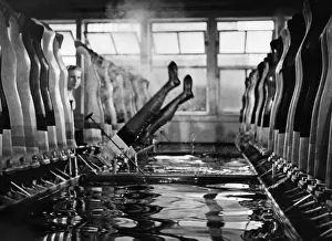 Stocking: Production of stockings, 1938