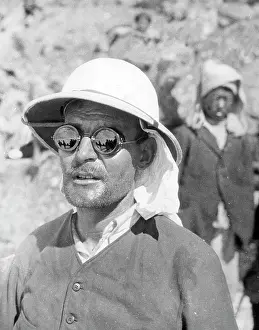 Guenter: Prof. Guenter Dyhrenfurth