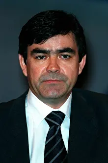 Begg: Professor David Begg