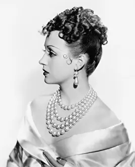 Attractiveness: Profile of an elegant woman