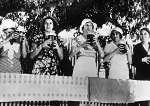 Themselves: Prohibition: Beer drinking competition of American
