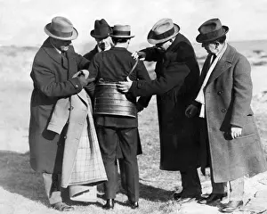 Bootlegger: Prohibition: Bootlegging in America, 1925