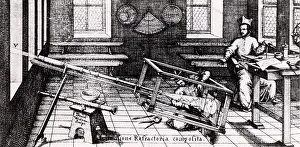 1630: Projecting the image of the Sun through a refracting