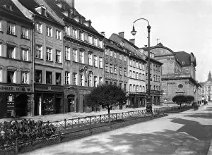 Facades: Promenadeplatz in Munich