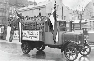 Dissolve: Propaganda car of the Stahlhelm, 1931