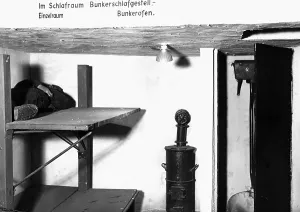 Slum: The propaganda exhibition Das Sowjetparadies