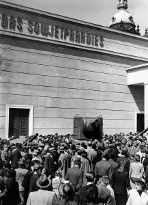Lustgarten: The propaganda exhibition Das Sowjetparadies
