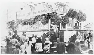 Everyone: PROPAGANDA TRAM