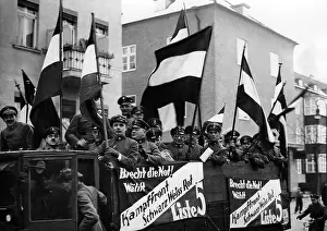 Crush: Propaganda vehicle of the Battlefront Black-White-Red, 1933