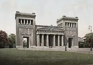 Propylaea: Propylaea, city gate, Munich Germany