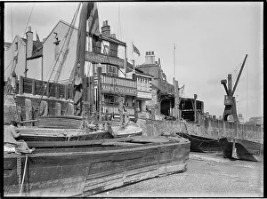 Shadwell: Prospect of Whitby, Wapping Wall, Wapping, Tower Hamlets