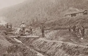 Lcgr2001: Six prospectors at work in El Dorado, California