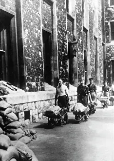 Sandbags: Protective measures at the Tower of London, 1939