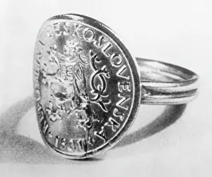 Heller: Protectorate Ring, 1940
