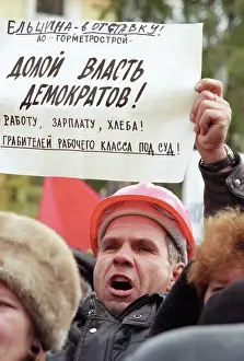 Thousand: Protest action in Nizhny Novgorod, 1998