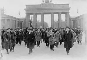 Recall: Protest demonstration against the Versailles Treaty in Berli