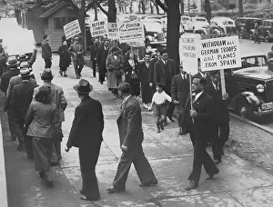 Sponsored: Protest in the USA against the German involvement in the Spa
