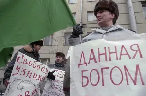 Nemenov: Protest in front of the Uzbek embassy in Moscow