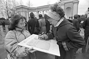 Signatures: Protest in Yaroslavl, 1989