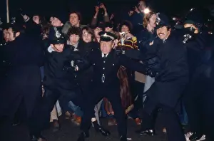 Watergate: Protests against Nixon Visit