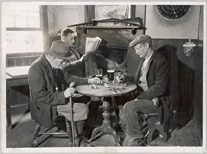 Dominoes: Pub dominoes, 1930s