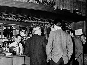 Jackets: PUB SCENE 1965