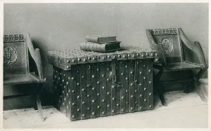 Domesday: Public Record Office - Domesday Book and chest