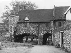 Convey: PULL'S FERRY, NORWICH