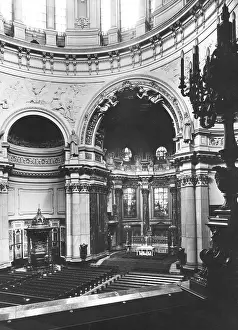 Oberpfarr: Pulpit and altar in the Berlin Cathedral, 1936