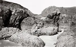 Kynance: Pulpit Rock, Kynance Cove, Cornwall