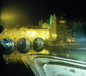 Alan Greeley Collection: Pulteney Bridge, Bath, Somerset