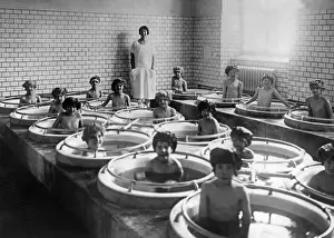 Bathroom: Pupils bathing, 1927