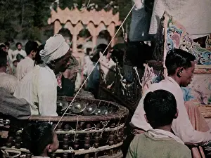 Kalaw: Pwe procession - Kalaw