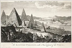 Gizeh: Pyramids by the Nile